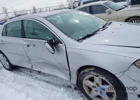 2010 Chevrolet Malibu Ls z USA, uszkodzony, nr VIN 1G1ZB5EB4AF207653